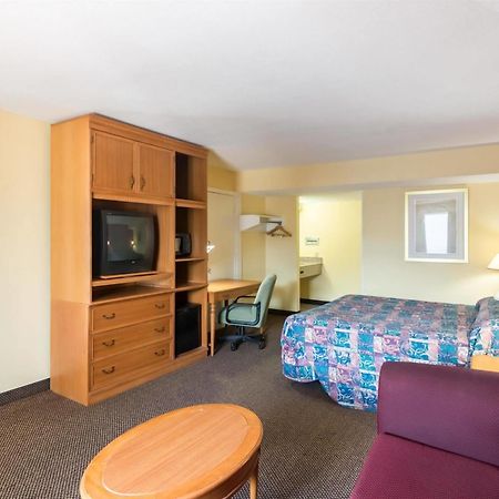 Delux Inn Wichita Falls Dış mekan fotoğraf